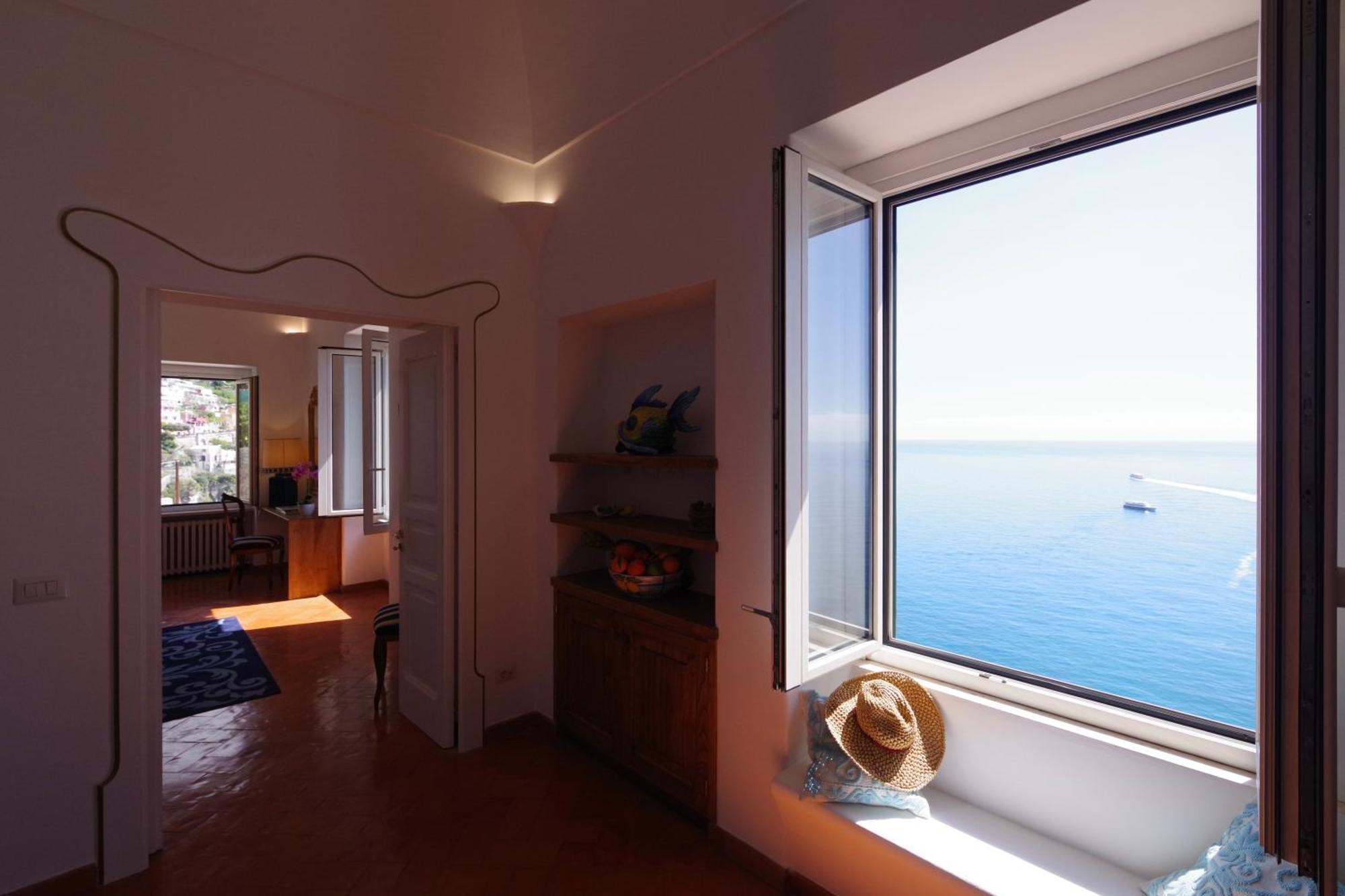 Yourhome - La Casa Di Chiara โปซิตาโน ภายนอก รูปภาพ