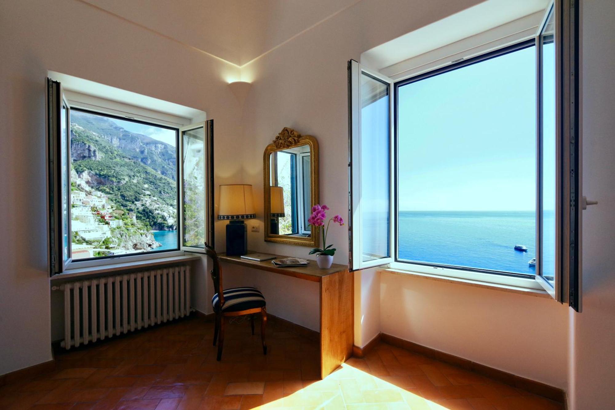 Yourhome - La Casa Di Chiara โปซิตาโน ภายนอก รูปภาพ